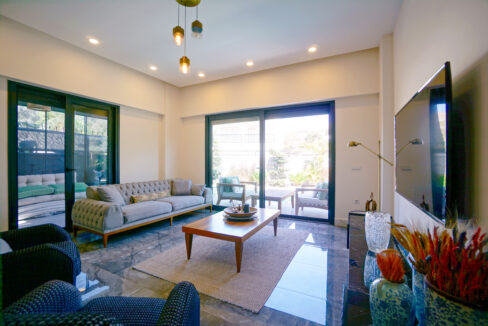 GUMUSLUK UGUR'UN EV-14