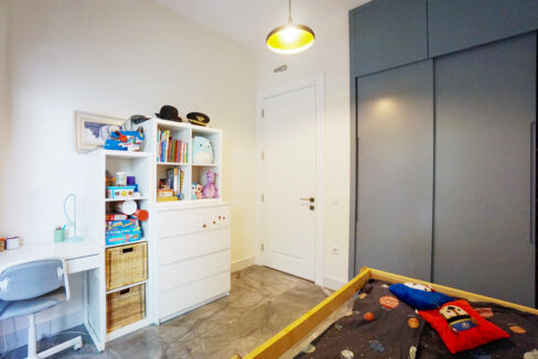 GUMUSLUK UGUR'UN EV-20